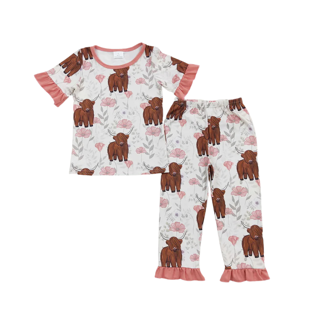 Highland Cow Ruffle Cozy Set