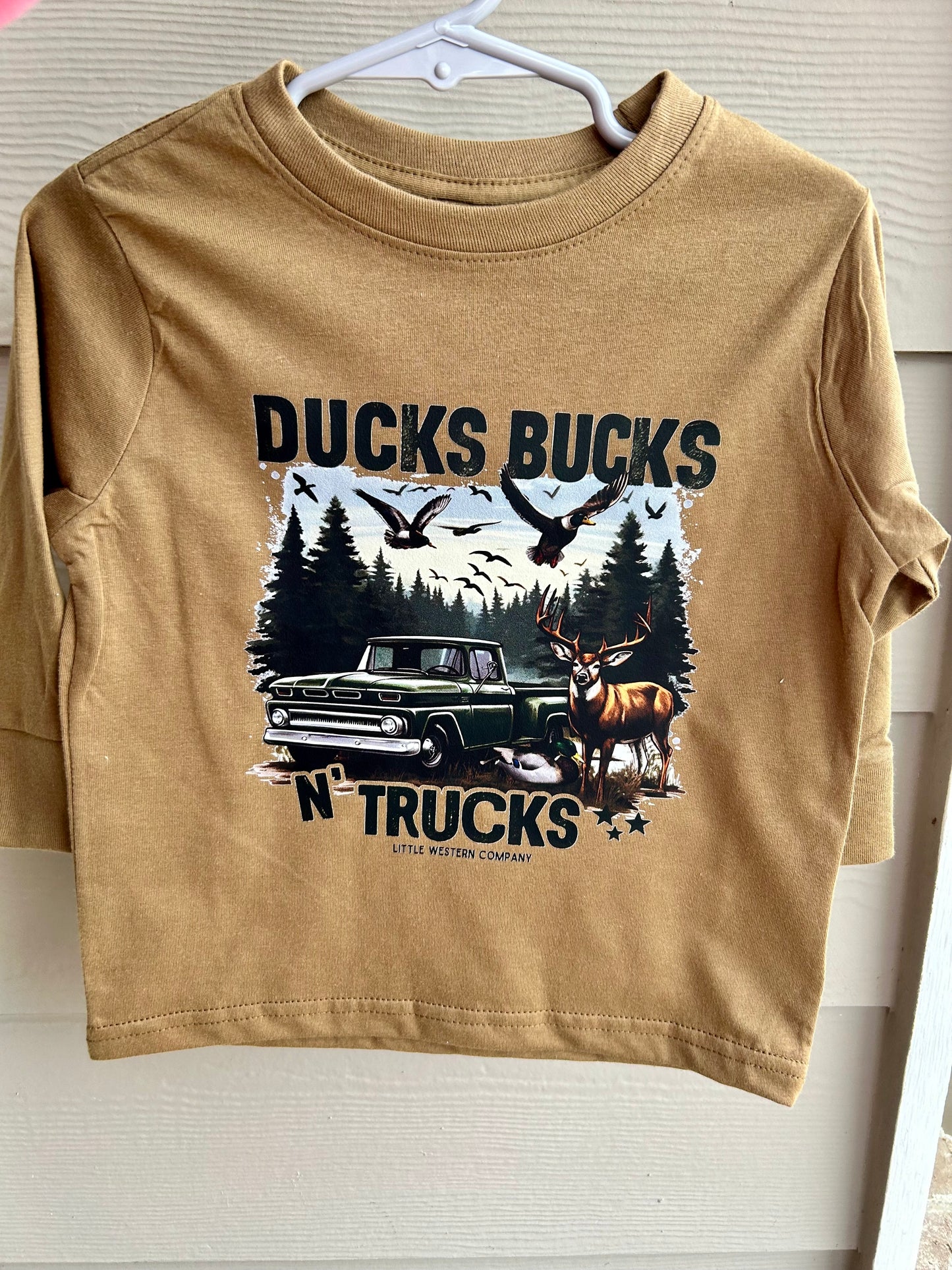 Ducks Trucks N’ Bucks LS - Front Design