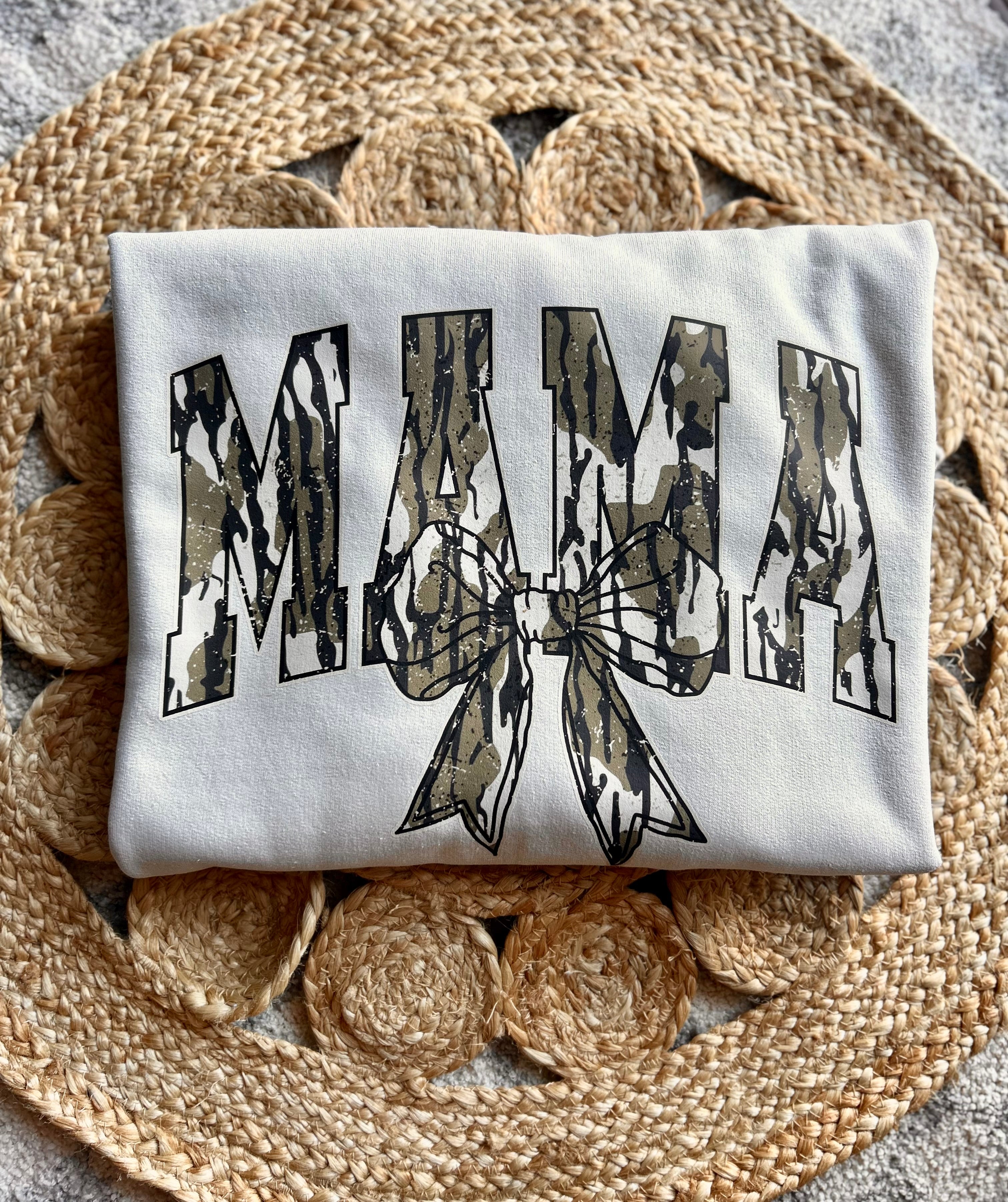Dark Camo Mama Bow Crewneck - Gildan