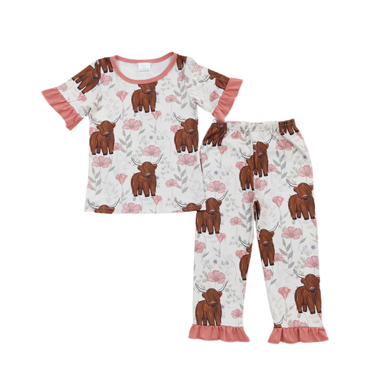 Highland Cow Ruffle Cozy Set