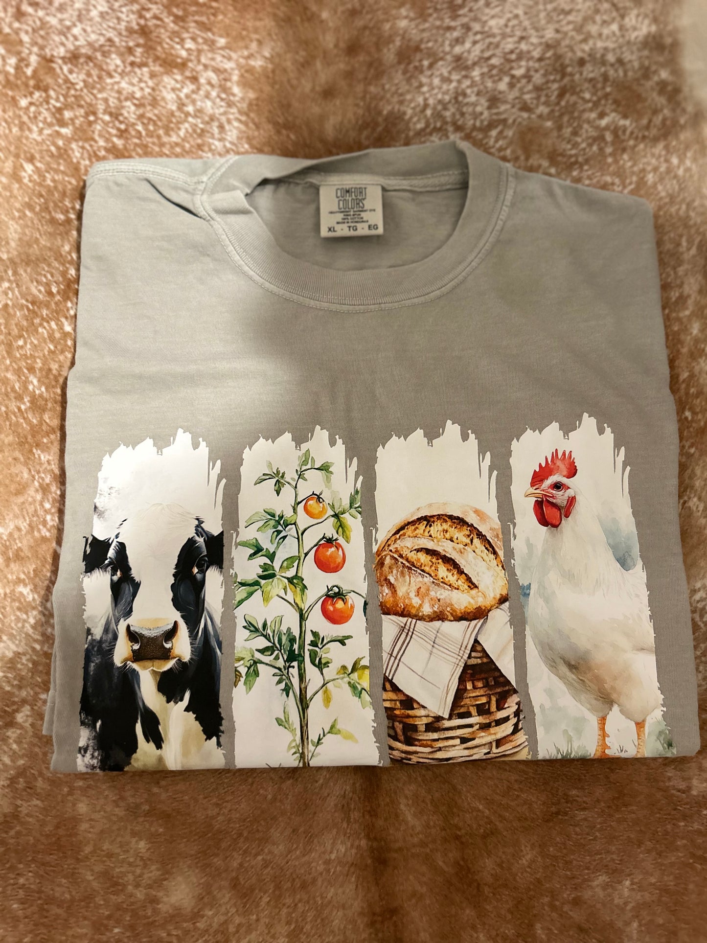 Homesteader - XL - small hole in the shirt