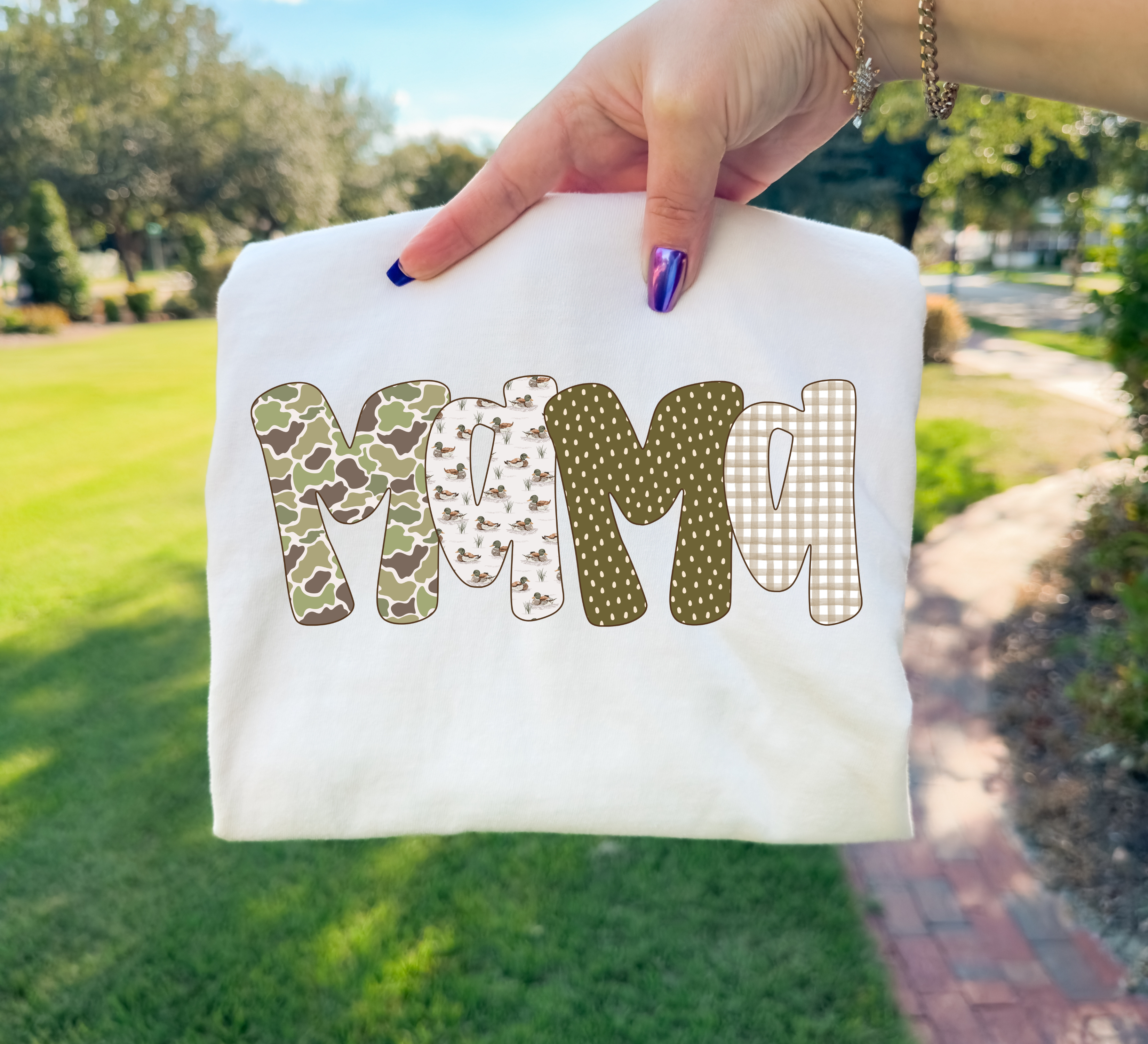 Camo + Ducks MAMA Tee | Ivory