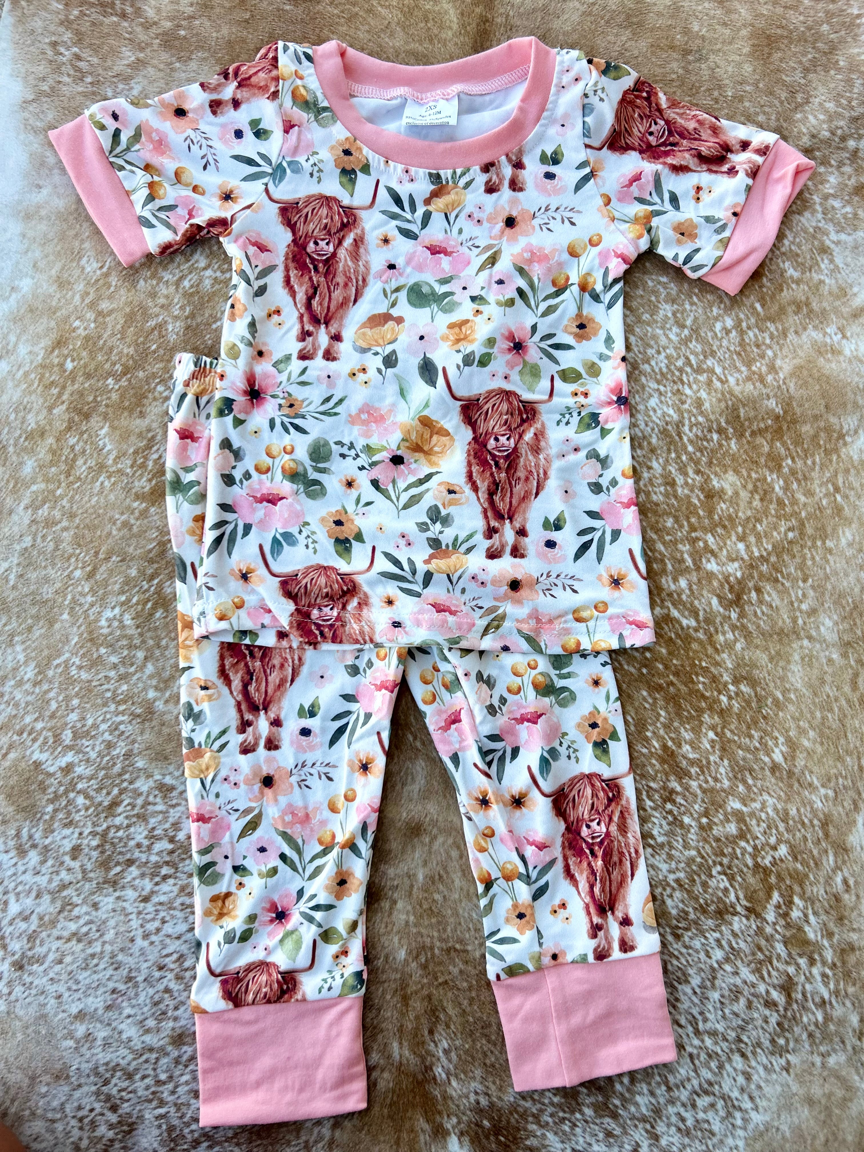 Floral Highland Cow Cozy Set - Preorder