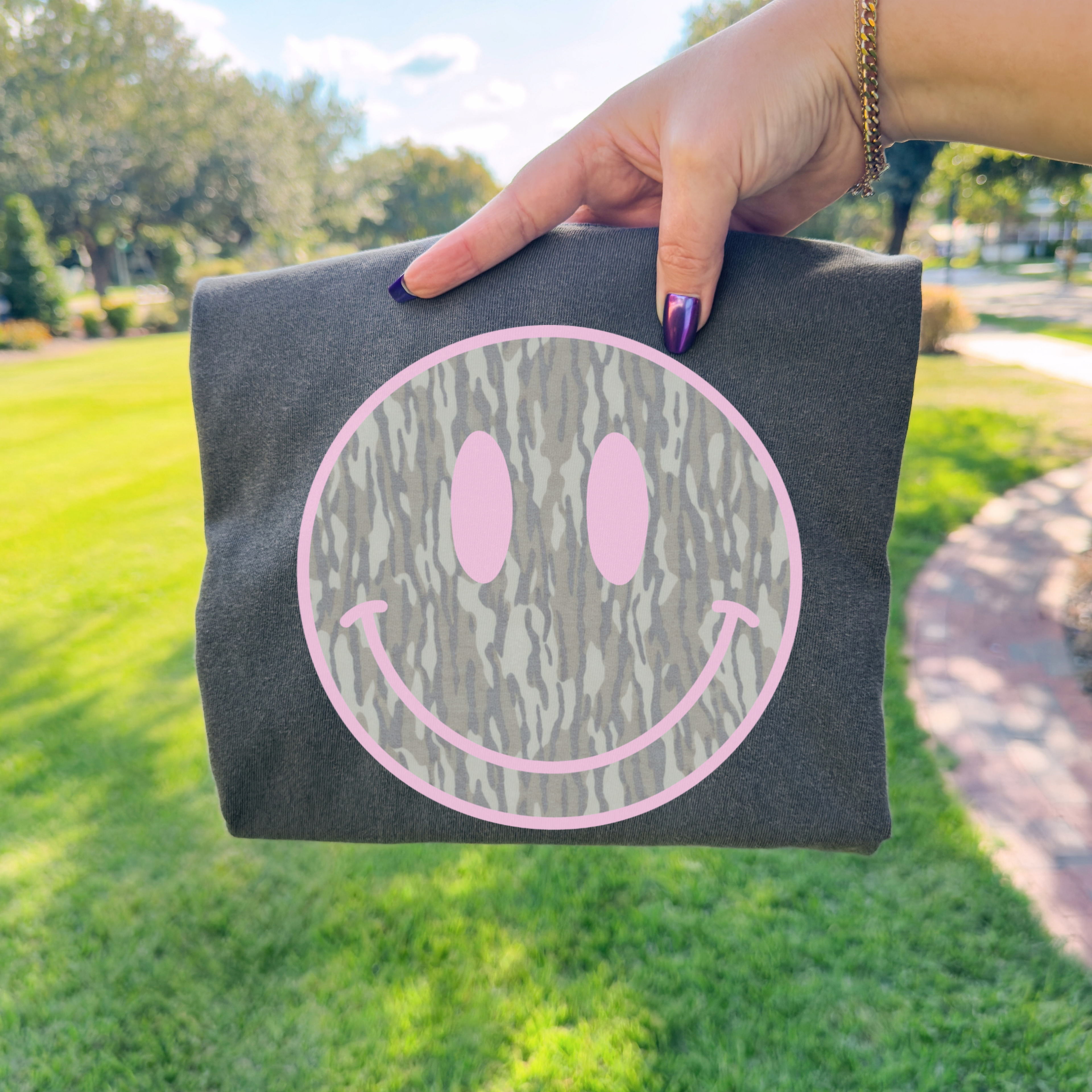 Camo Smiley Face | Pepper