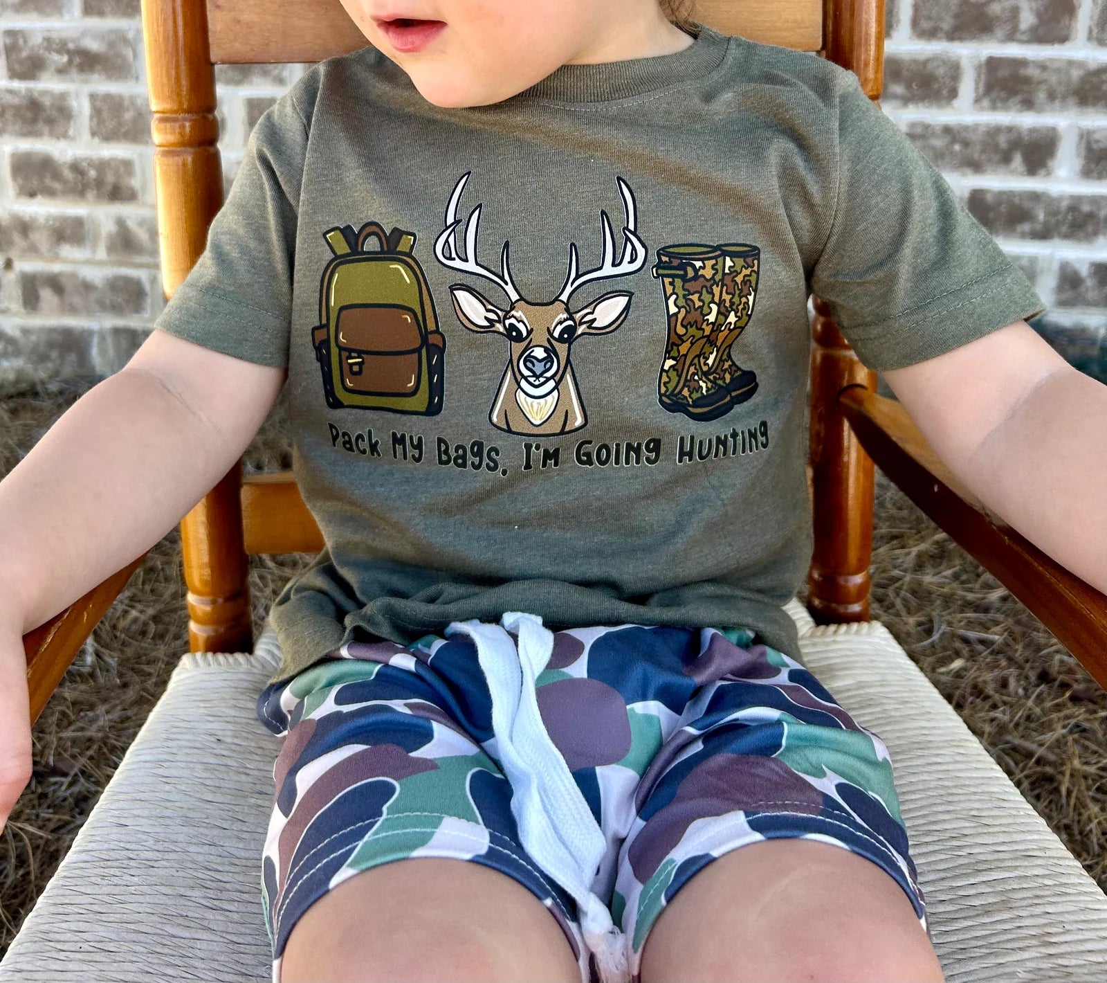Pack My Bags Hunting Tee | Military Green